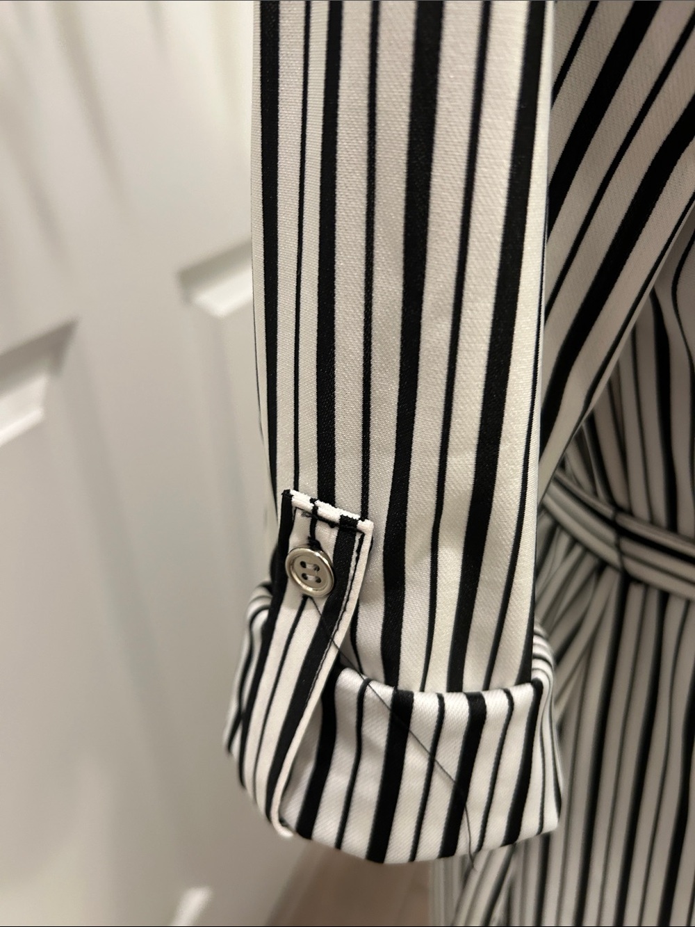 NWT Mlle Gabrielle Black & White Vertical Stripe Midi Shirt Dress Size Small - Picture 6 of 14